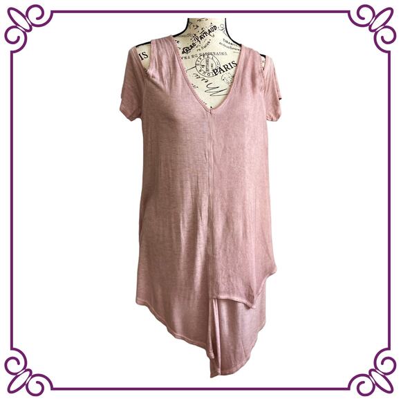 SCVI Tops - XCVI Dusty Rose Cold Shoulder V-Neck Relaxed Fit Tunic Small